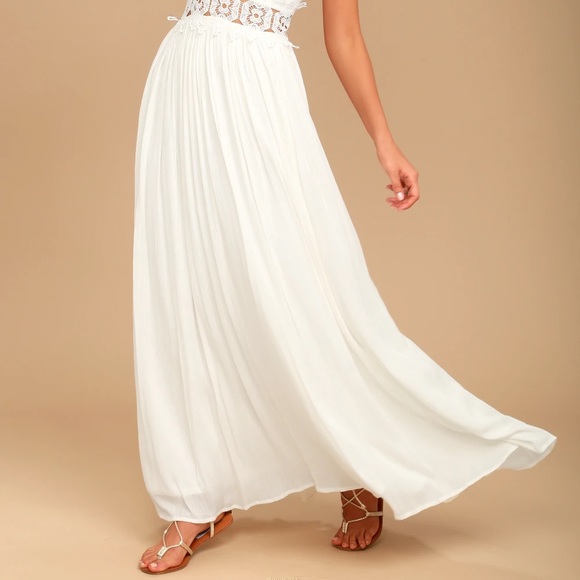 White Lace Crochet Cut Out Maxi Dress - Picture 2 of 13